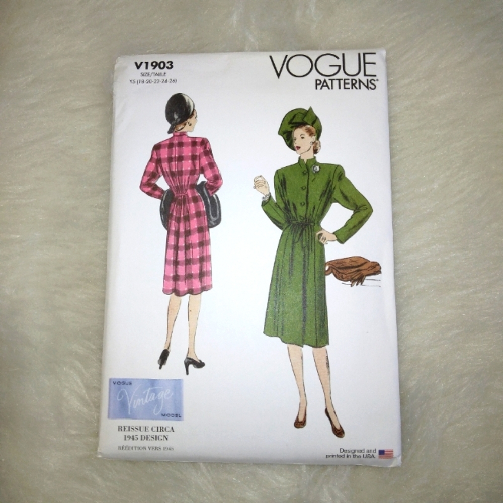 VOGUE V1903 SZ 18-26 MIsses 1945 design fill length, lined coat